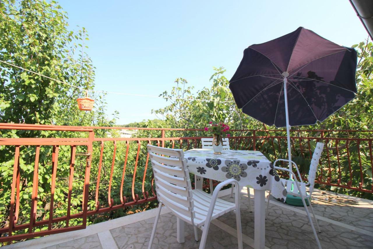 Apartments Franjo Near Center Пореч Екстер'єр фото